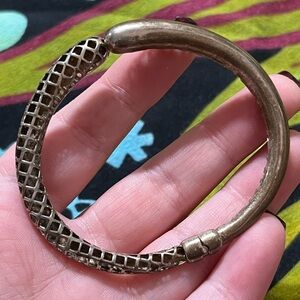 VTG Italy Sterling Silver 925 Spring-hinged Art Deco Style Bangle Bracelet